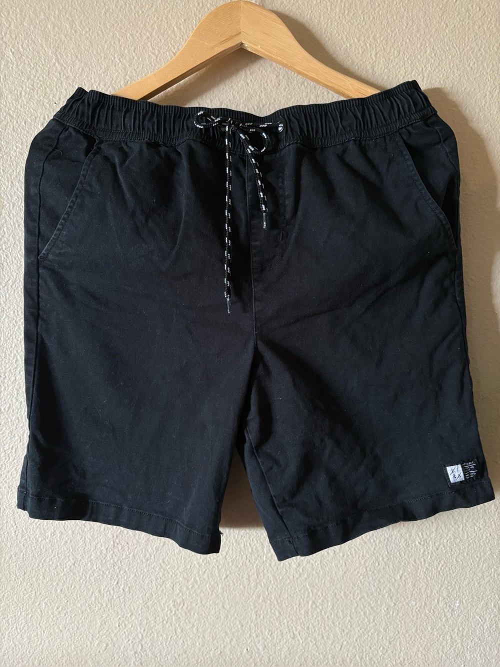 Lira Grit City Black Drawstring Shorts Medium Casual Skate Surf Streetwear